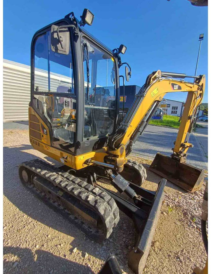 CAT 302.4D - Верижен багер: снимка 1 CAT 302.4D - Верижен багер: снимка 1