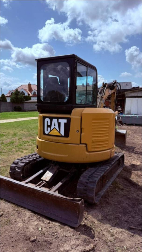CAT 303.5ECR - Верижен багер: снимка 4 CAT 303.5ECR - Верижен багер: снимка 4