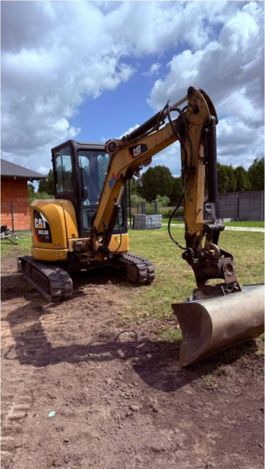 CAT 303.5ECR - Верижен багер: снимка 2 CAT 303.5ECR - Верижен багер: снимка 2