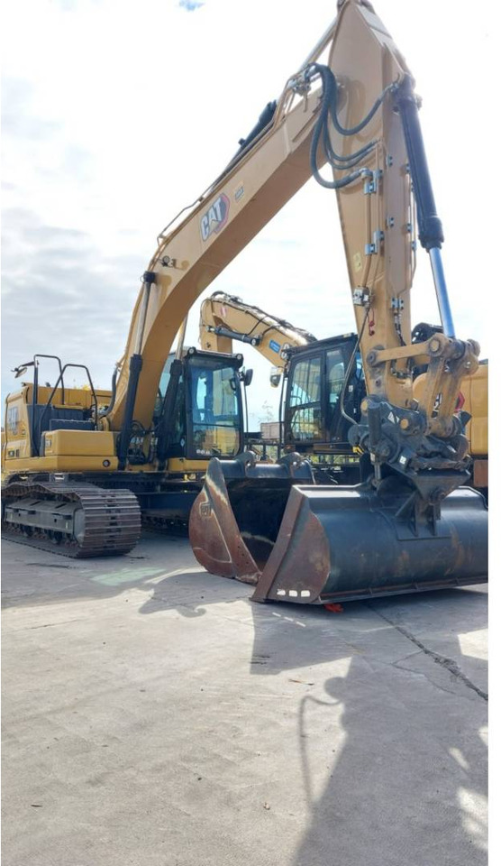 CAT 320 - Верижен багер: снимка 2 CAT 320 - Верижен багер: снимка 2