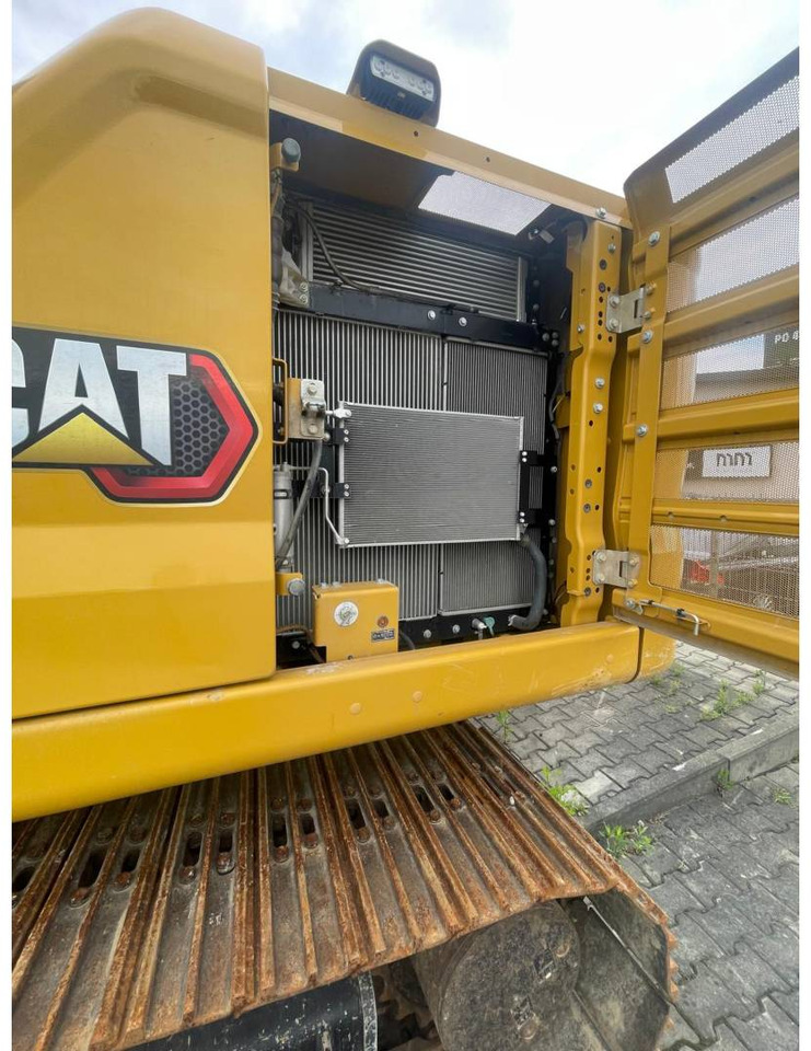 Верижен багер CAT 320GC: снимка 16