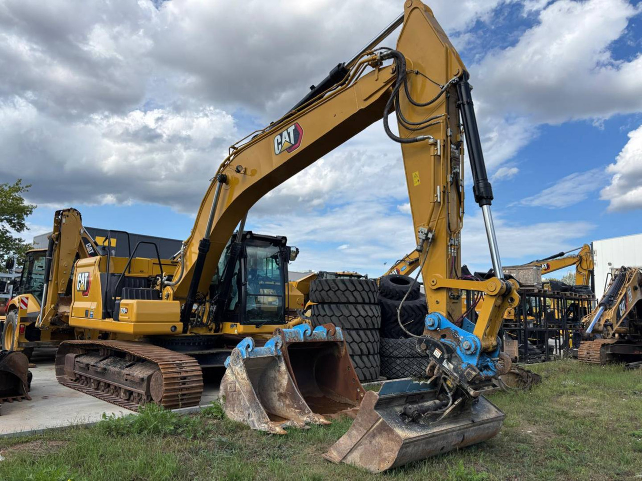 CAT 320GC - Верижен багер: снимка 2 CAT 320GC - Верижен багер: снимка 2