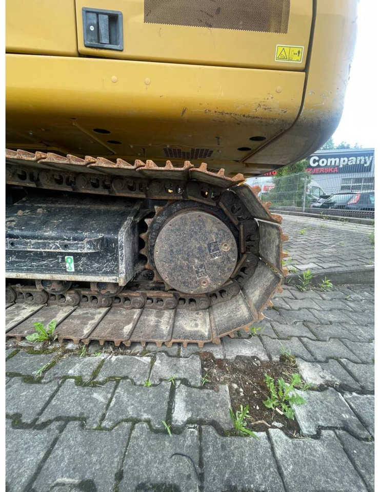 Верижен багер CAT 320GC: снимка 13