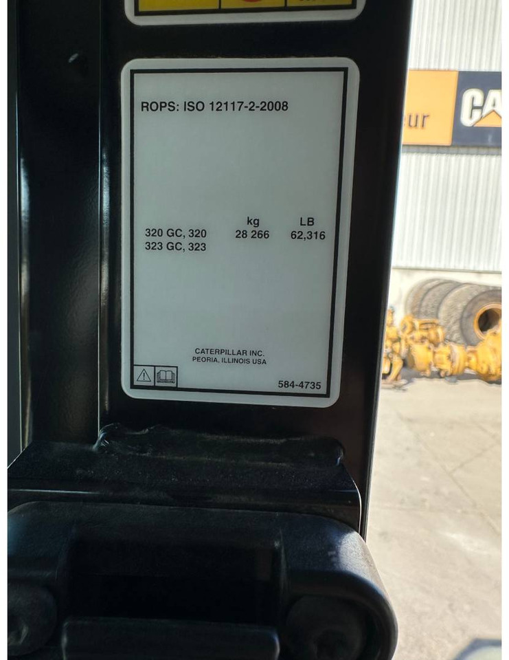 Верижен багер CAT 323: снимка 17