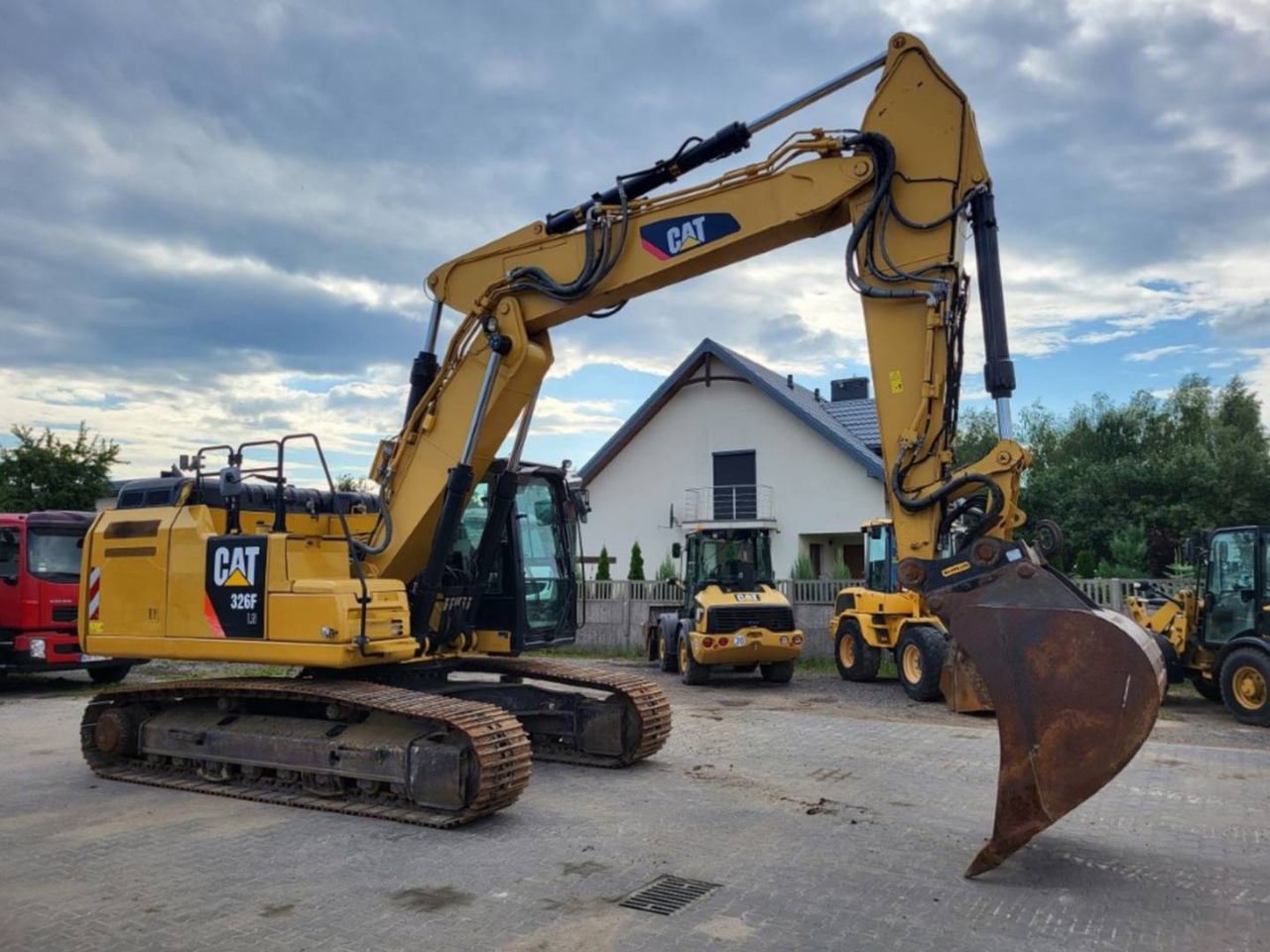 CAT 326FLN - Верижен багер: снимка 2 CAT 326FLN - Верижен багер: снимка 2
