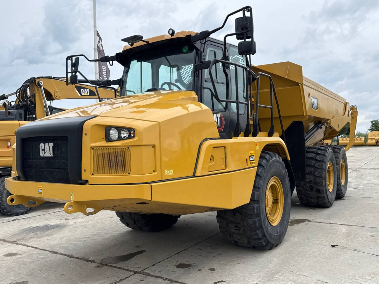 CAT 730 - Съчленен самосвал: снимка 2 CAT 730 - Съчленен самосвал: снимка 2