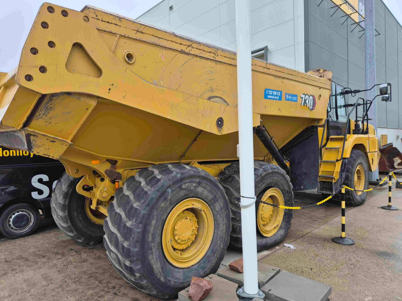 CAT 730 - Съчленен самосвал: снимка 3 CAT 730 - Съчленен самосвал: снимка 3