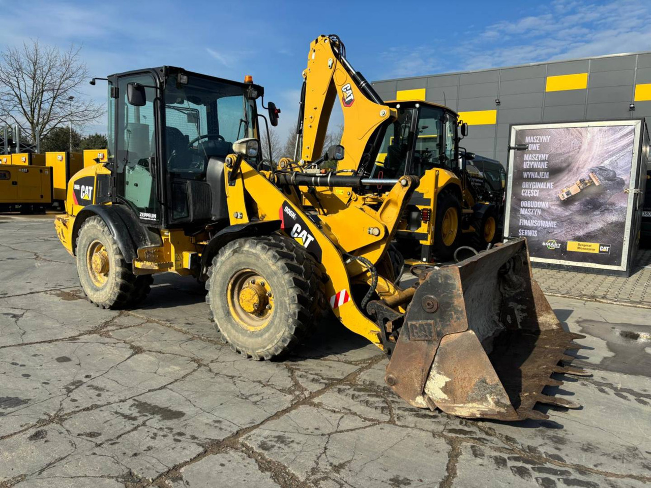 CAT 906H2 - Колесен товарач: снимка 2 CAT 906H2 - Колесен товарач: снимка 2