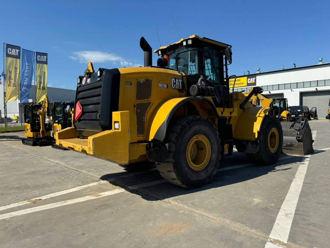 CAT 962M - Колесен товарач: снимка 3 CAT 962M - Колесен товарач: снимка 3