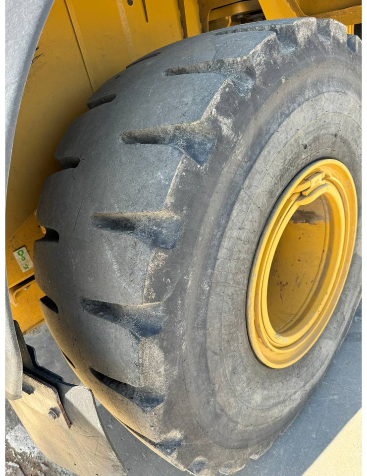 Лизинг на CAT 962M CAT 962M: снимка 14