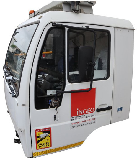 MAN F20L51 L2000 81.60000-7690 - Кабина и интериор за Камион: снимка 2 MAN F20L51 L2000 81.60000-7690 - Кабина и интериор за Камион: снимка 2