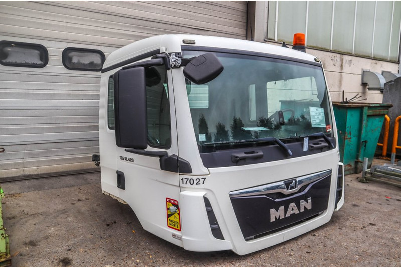 MAN F99L17 TGS EURO6 - Кабина и интериор за Камион: снимка 3 MAN F99L17 TGS EURO6 - Кабина и интериор за Камион: снимка 3