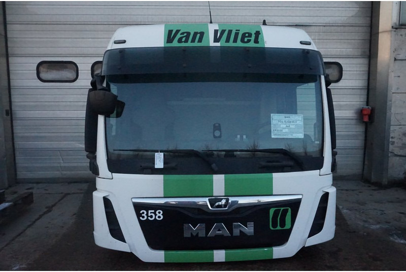 MAN F99L39 TGS - Кабина и интериор за Камион: снимка 1 MAN F99L39 TGS - Кабина и интериор за Камион: снимка 1