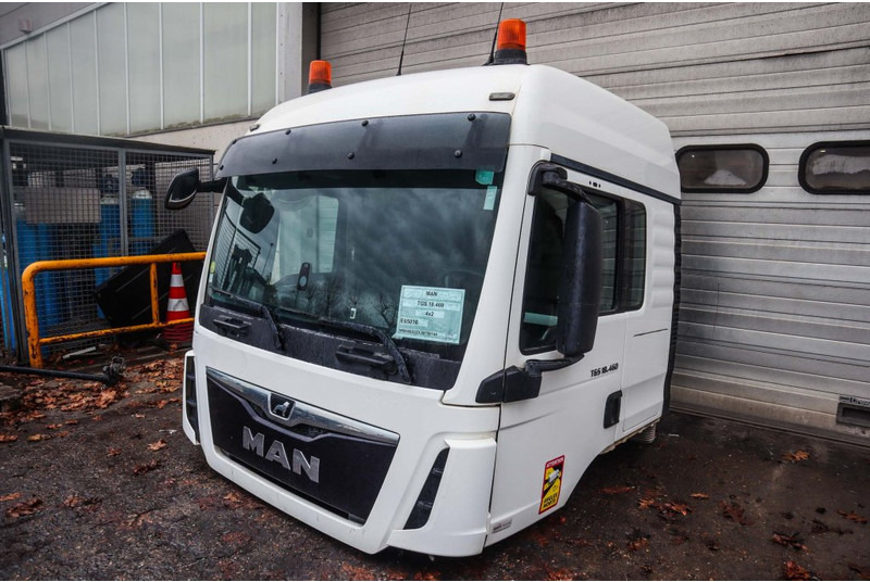 MAN F99L39 TGS EURO6 - Кабина и интериор за Камион: снимка 3 MAN F99L39 TGS EURO6 - Кабина и интериор за Камион: снимка 3