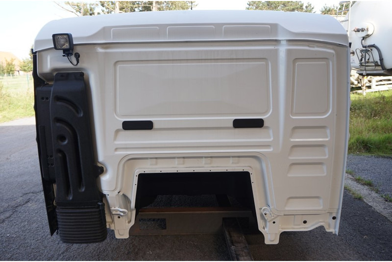 MAN TG3 NN CABINE NEW 81.60001.6003 - Кабина и интериор за Камион: снимка 4 MAN TG3 NN CABINE NEW 81.60001.6003 - Кабина и интериор за Камион: снимка 4