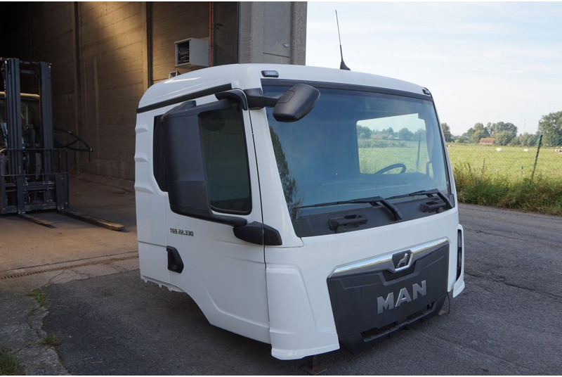 MAN TG3 NN CABINE NEW 81.60001.6003 - Кабина и интериор за Камион: снимка 2 MAN TG3 NN CABINE NEW 81.60001.6003 - Кабина и интериор за Камион: снимка 2
