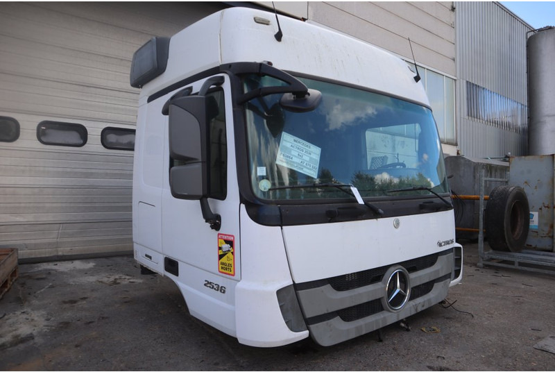 Mercedes-Benz ACTROS F04 MP3 - Кабина и интериор за Камион: снимка 3 Mercedes-Benz ACTROS F04 MP3 - Кабина и интериор за Камион: снимка 3