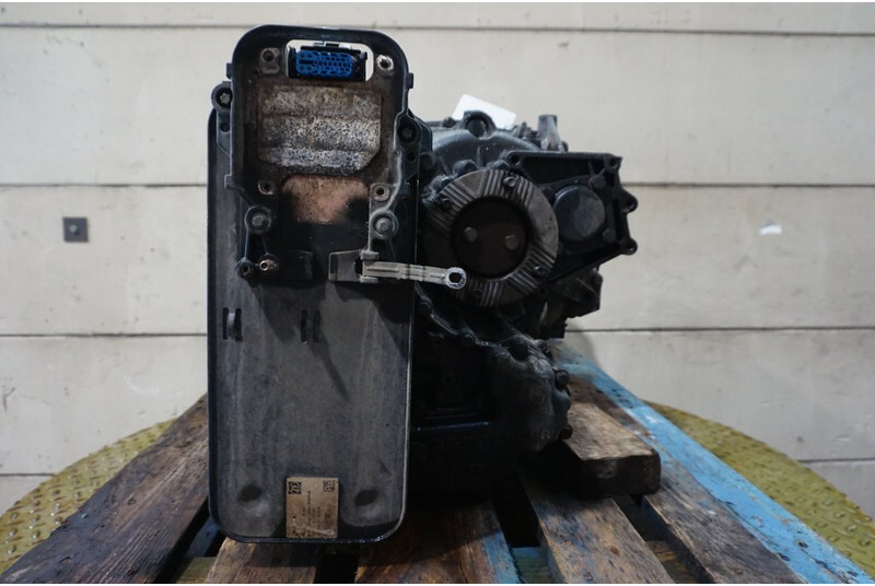 ZF 12AS2331DD+INT3 - Скоростна кутия за Камион: снимка 4 ZF 12AS2331DD+INT3 - Скоростна кутия за Камион: снимка 4