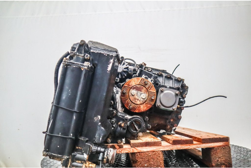 ZF 16S2221TO+INT 81.32003-6675 - Скоростна кутия за Камион: снимка 4 ZF 16S2221TO+INT 81.32003-6675 - Скоростна кутия за Камион: снимка 4