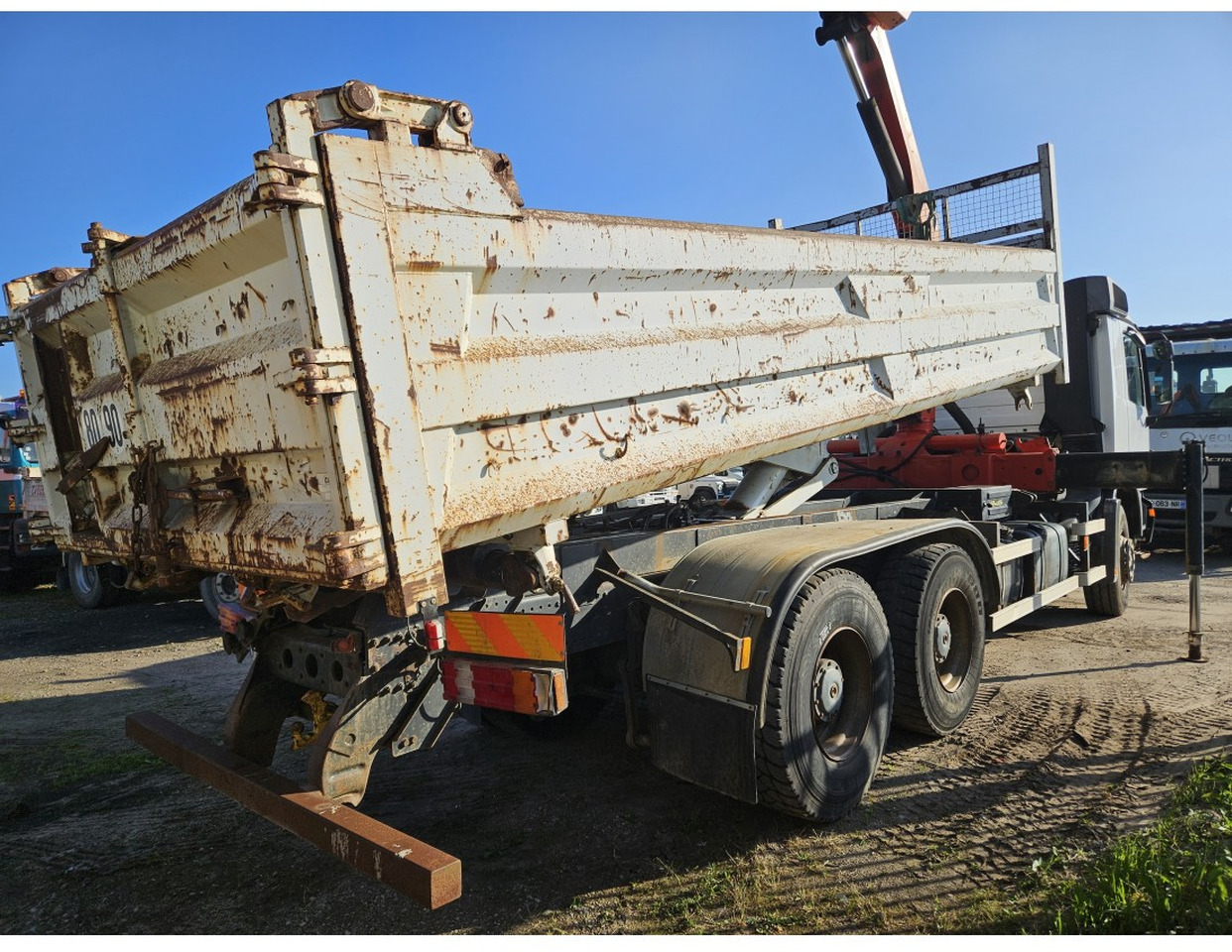 MERCEDES ACTROS 2636 6X4 TIPPER CRANE 15002 EPS - Самосвал камион, Камион с кран: снимка 4 MERCEDES ACTROS 2636 6X4 TIPPER CRANE 15002 EPS - Самосвал камион, Камион с кран: снимка 4