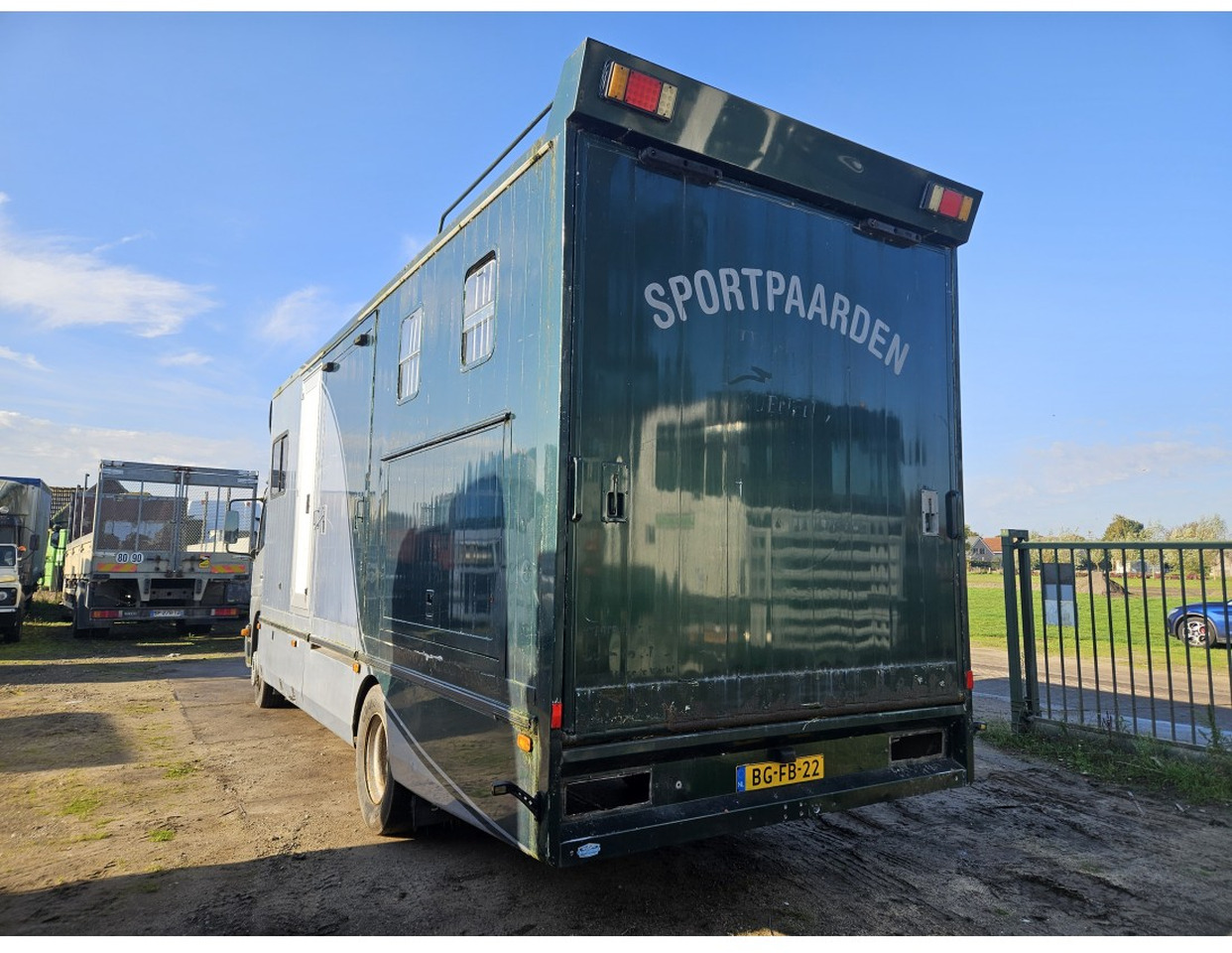 Mercedes Atego 1217 L 4x2 Horse transport Dutch Truck - Камион за коне: снимка 3 Mercedes Atego 1217 L 4x2 Horse transport Dutch Truck - Камион за коне: снимка 3