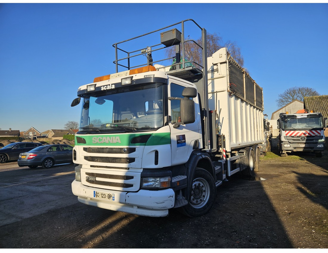 Scania P360 6x2 steering axle lenk Tipper Crane Fassi F175A - Самосвал камион, Камион с кран: снимка 1 Scania P360 6x2 steering axle lenk Tipper Crane Fassi F175A - Самосвал камион, Камион с кран: снимка 1
