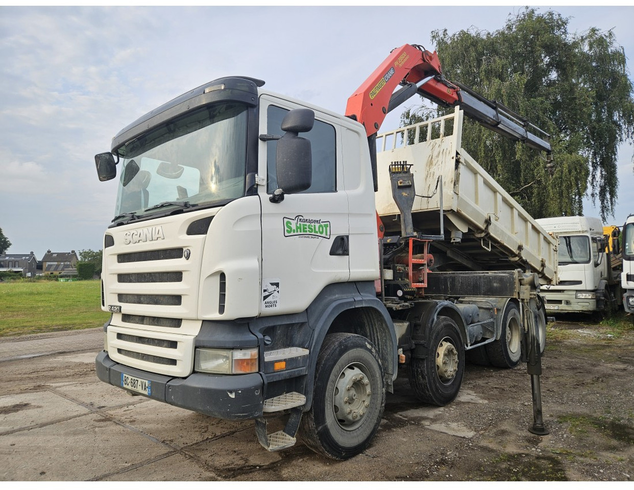 Scania R420 8x4 Tipper Crane Palfinger 23500 - Самосвал камион, Камион с кран: снимка 1 Scania R420 8x4 Tipper Crane Palfinger 23500 - Самосвал камион, Камион с кран: снимка 1