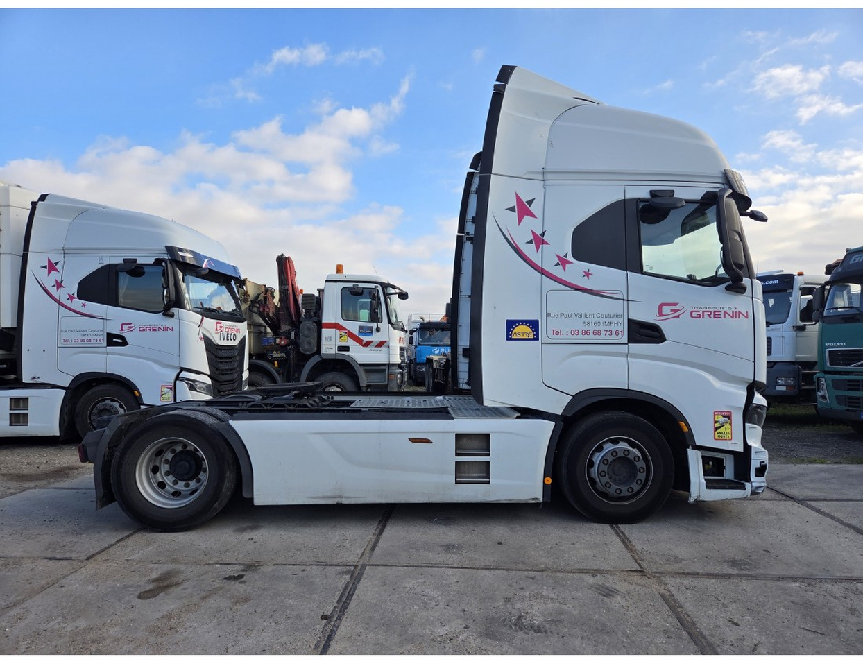 Iveco S-Way 480 4X2 Tractor Unit Retarder Navi ACC Euro 6 - Влекач: снимка 3 Iveco S-Way 480 4X2 Tractor Unit Retarder Navi ACC Euro 6 - Влекач: снимка 3