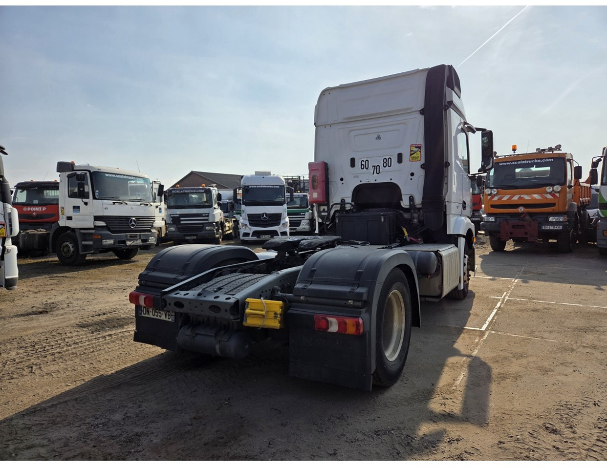 Mercedes Actros 1843 4X2 StreamSpace Retarder Parking Air conditioning PTO - Влекач: снимка 5 Mercedes Actros 1843 4X2 StreamSpace Retarder Parking Air conditioning PTO - Влекач: снимка 5