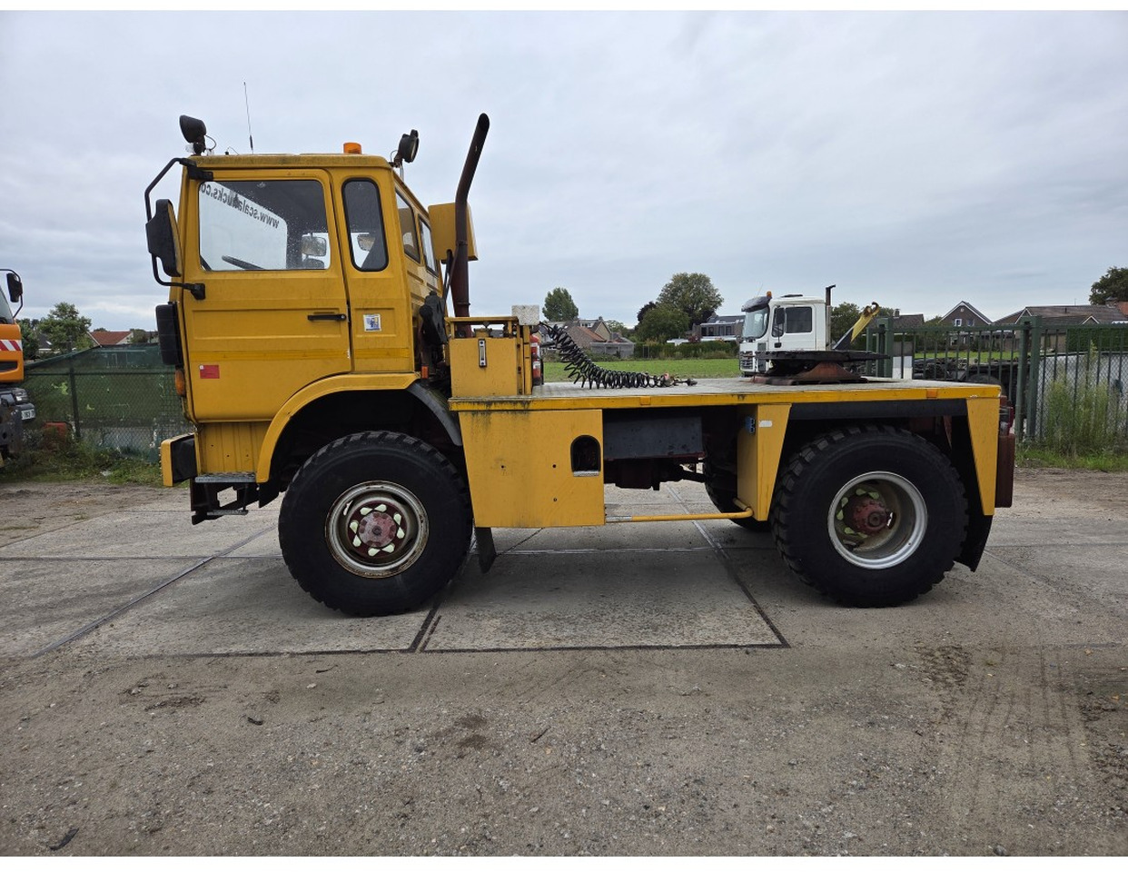 RENAULT M170 4x4 TRACTOR UNIT FULL SPRING SUSPENSION VERY LOW MILEAGE - Влекач: снимка 3 RENAULT M170 4x4 TRACTOR UNIT FULL SPRING SUSPENSION VERY LOW MILEAGE - Влекач: снимка 3