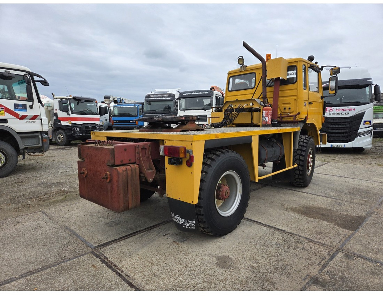 RENAULT M170 4x4 TRACTOR UNIT FULL SPRING SUSPENSION VERY LOW MILEAGE - Влекач: снимка 2 RENAULT M170 4x4 TRACTOR UNIT FULL SPRING SUSPENSION VERY LOW MILEAGE - Влекач: снимка 2