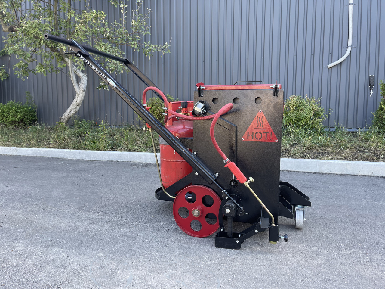 TICAB Mini Crack Sealing Machine , Hand Push Crack Fill Machine, Manufacturer, - Гудронатор: снимка 3 TICAB Mini Crack Sealing Machine , Hand Push Crack Fill Machine, Manufacturer, - Гудронатор: снимка 3