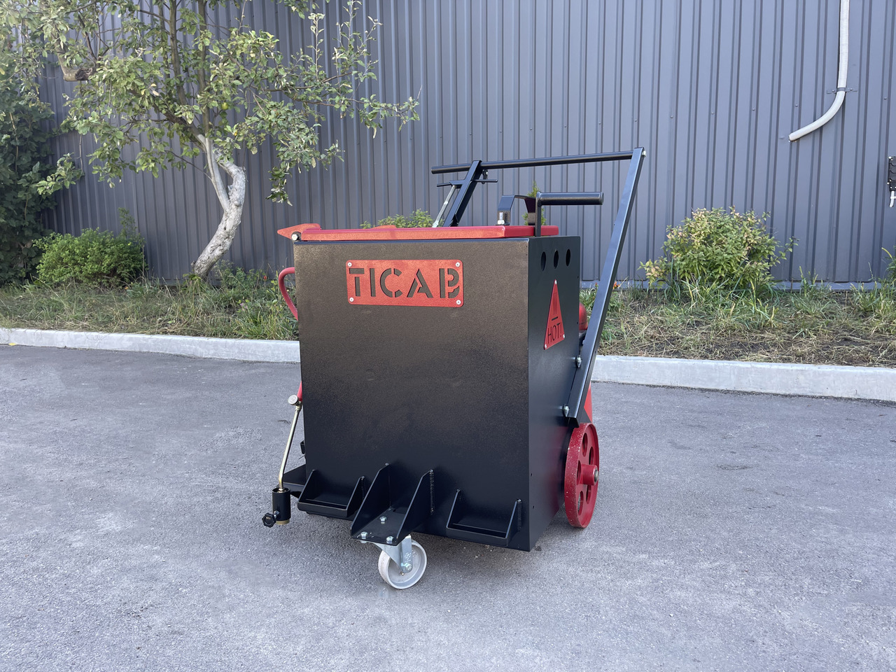 TICAB Mini Crack Sealing Machine , Hand Push Crack Fill Machine, Manufacturer, - Гудронатор: снимка 1 TICAB Mini Crack Sealing Machine , Hand Push Crack Fill Machine, Manufacturer, - Гудронатор: снимка 1