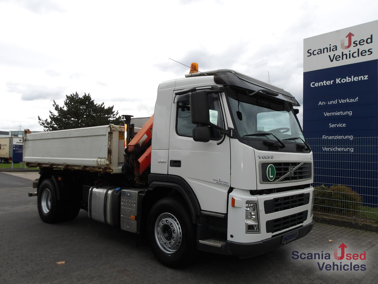 VOLVO FM 330 - PALFINGER PK 11001K - KEMPF DSK - Самосвал камион: снимка 1 VOLVO FM 330 - PALFINGER PK 11001K - KEMPF DSK - Самосвал камион: снимка 1
