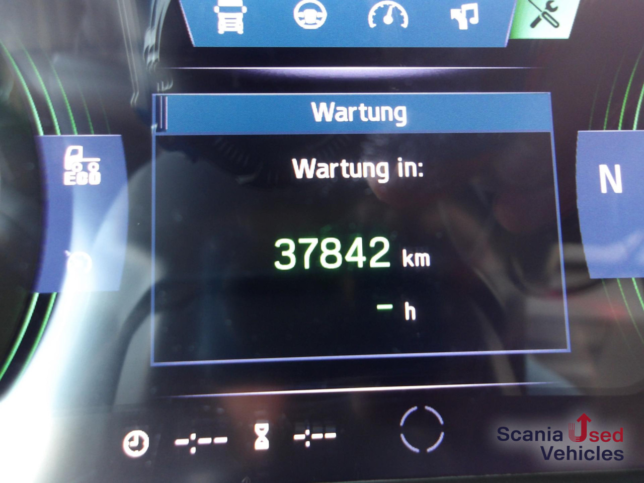 SCANIA R 460 EB - MEGA - HIGHLINE - 2x TANKs - ACC - Влекач: снимка 4 SCANIA R 460 EB - MEGA - HIGHLINE - 2x TANKs - ACC - Влекач: снимка 4