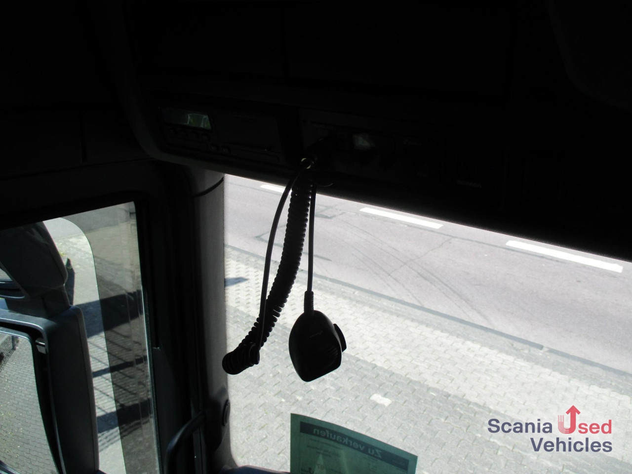 SCANIA R460 NA - HIGHLINE - CRB ENGINE BRAKE - 2x TANKs - Влекач: снимка 2 SCANIA R460 NA - HIGHLINE - CRB ENGINE BRAKE - 2x TANKs - Влекач: снимка 2