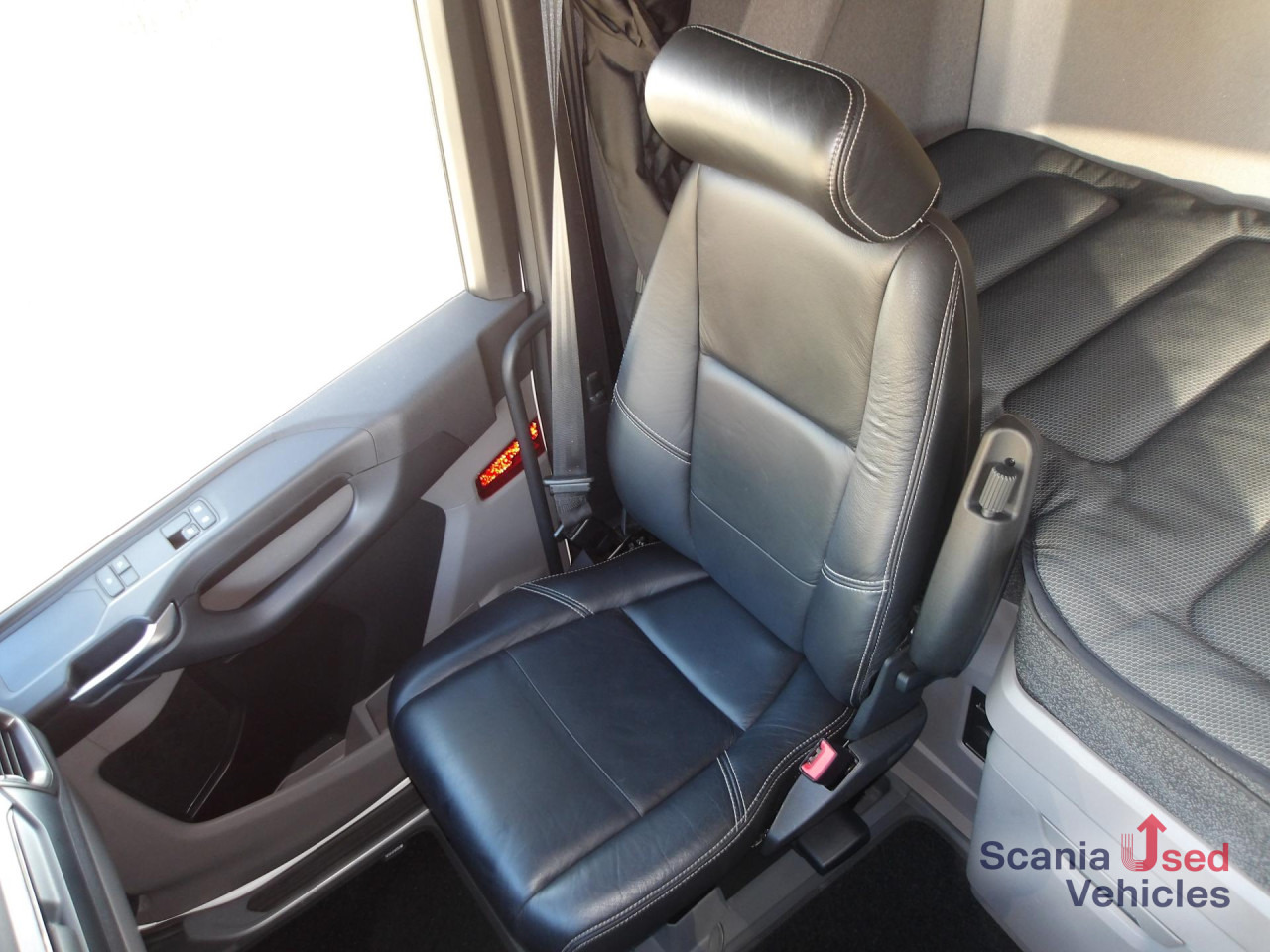 SCANIA S 500 NA - HIGHLINE - 2xTANKs - ACC - Влекач: снимка 3 SCANIA S 500 NA - HIGHLINE - 2xTANKs - ACC - Влекач: снимка 3