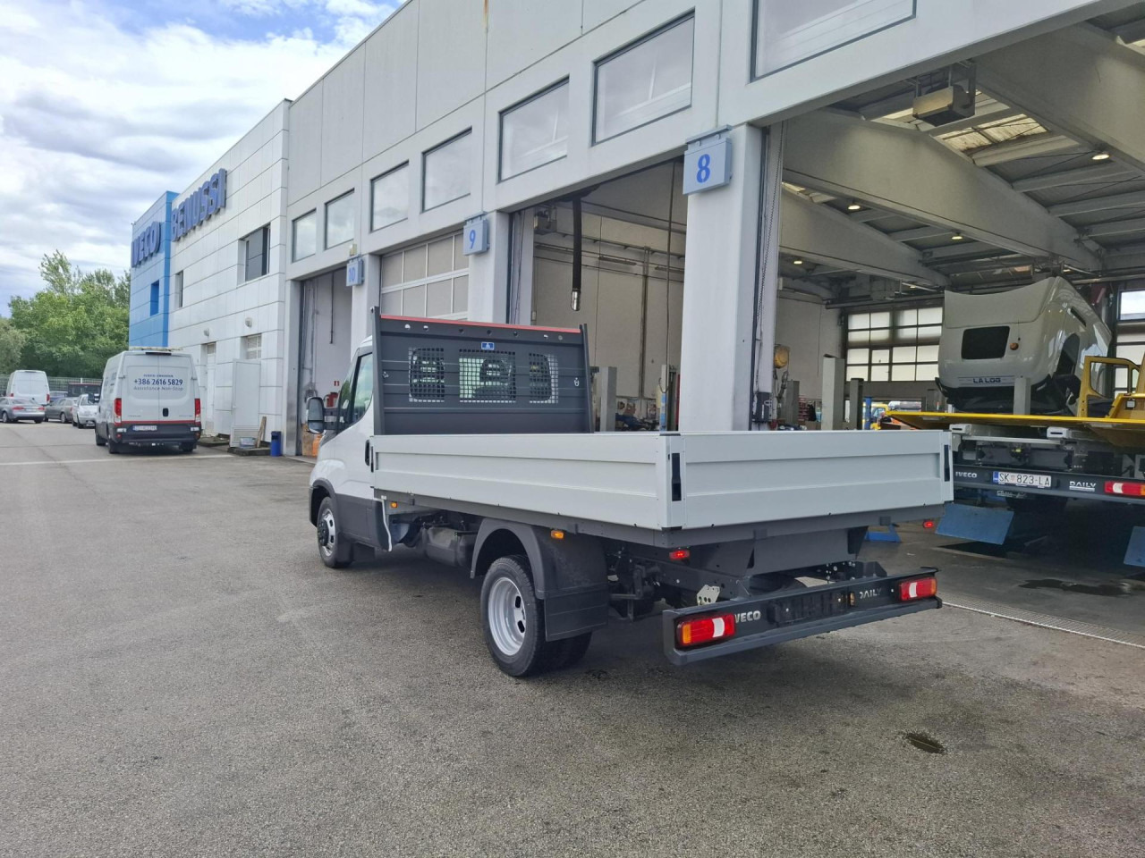 IVECO Daily 35C14 - Товарен бус: снимка 4 IVECO Daily 35C14 - Товарен бус: снимка 4
