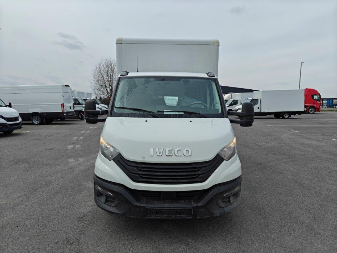 IVECO Daily 35C16H - Товарен бус: снимка 5 IVECO Daily 35C16H - Товарен бус: снимка 5