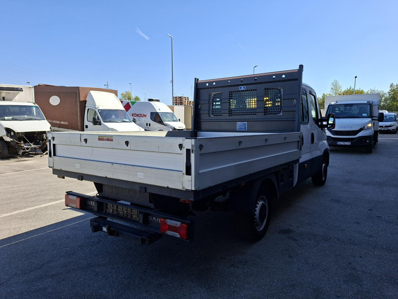 IVECO Daily 35S12 - Товарен бус, Бус с двойна кабина: снимка 4 IVECO Daily 35S12 - Товарен бус, Бус с двойна кабина: снимка 4
