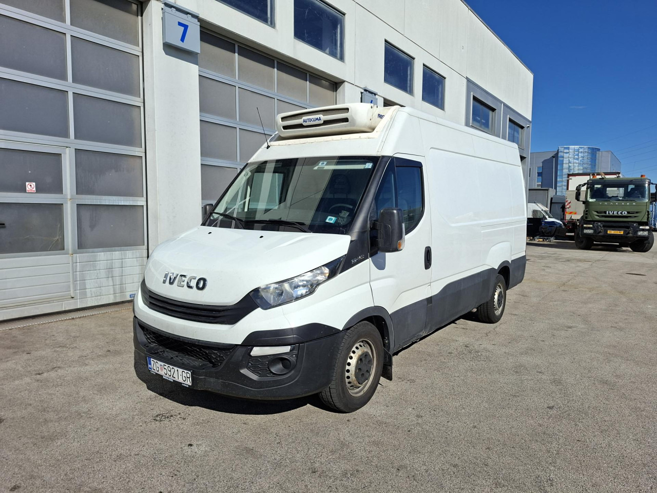IVECO Daily 35S14V - Хладилен бус: снимка 1 IVECO Daily 35S14V - Хладилен бус: снимка 1