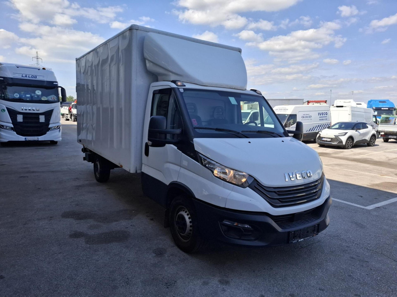 IVECO Daily 35S16 - Товарен бус: снимка 2 IVECO Daily 35S16 - Товарен бус: снимка 2