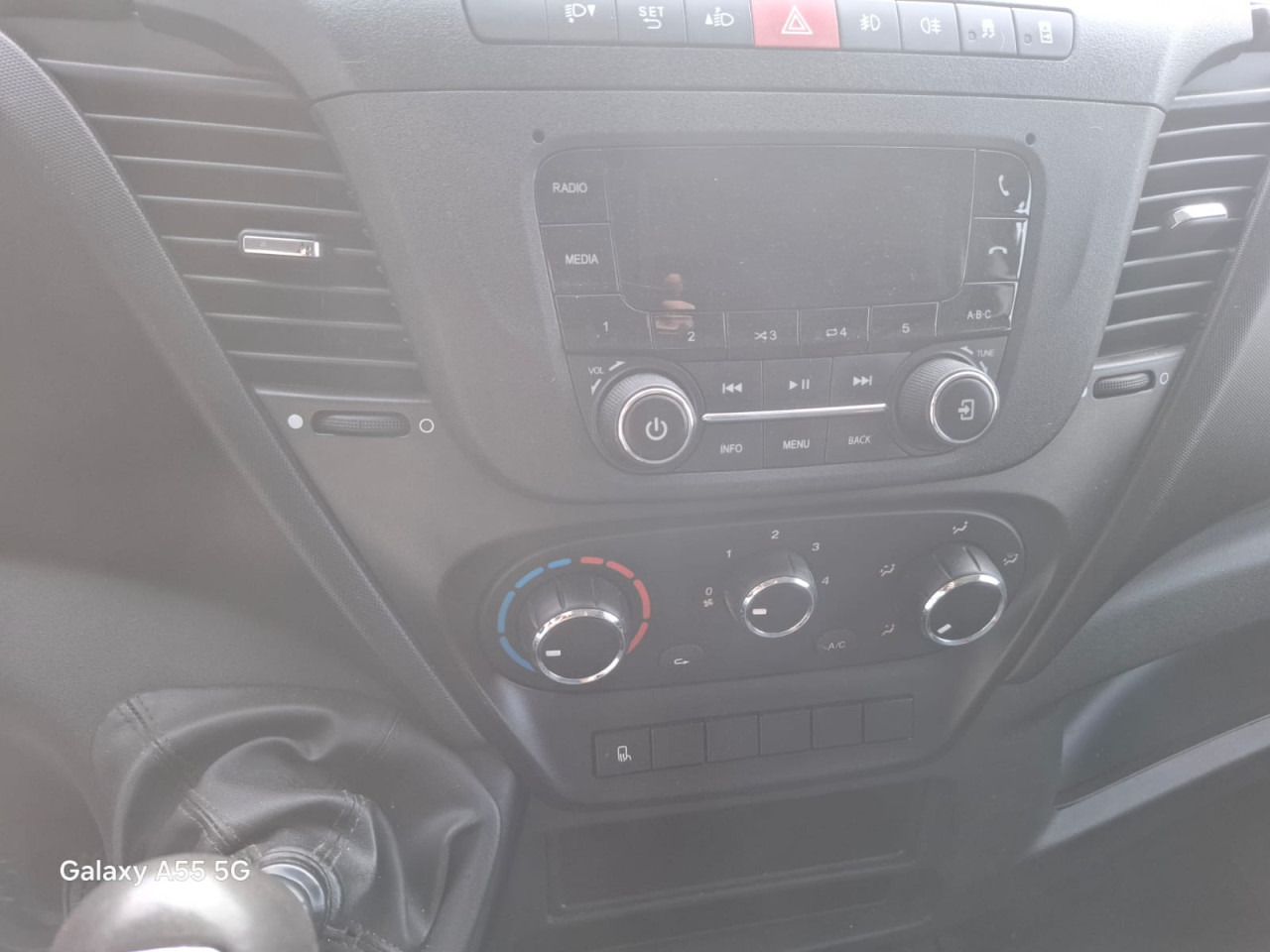 IVECO Daily 35S16V - Пътнически бус: снимка 5 IVECO Daily 35S16V - Пътнически бус: снимка 5