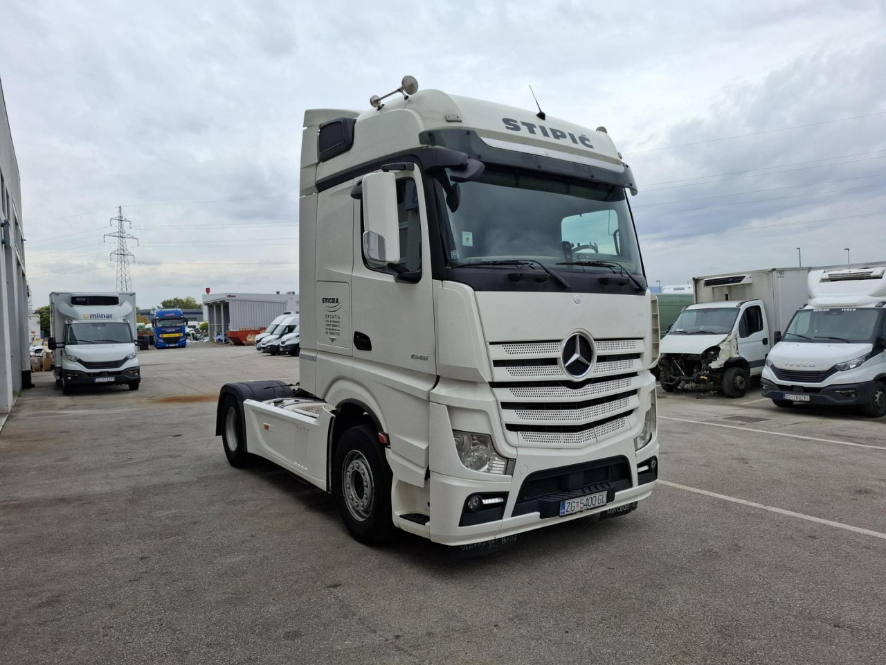 MERCEDES-BENZ Actros 1845 - Влекач: снимка 2 MERCEDES-BENZ Actros 1845 - Влекач: снимка 2