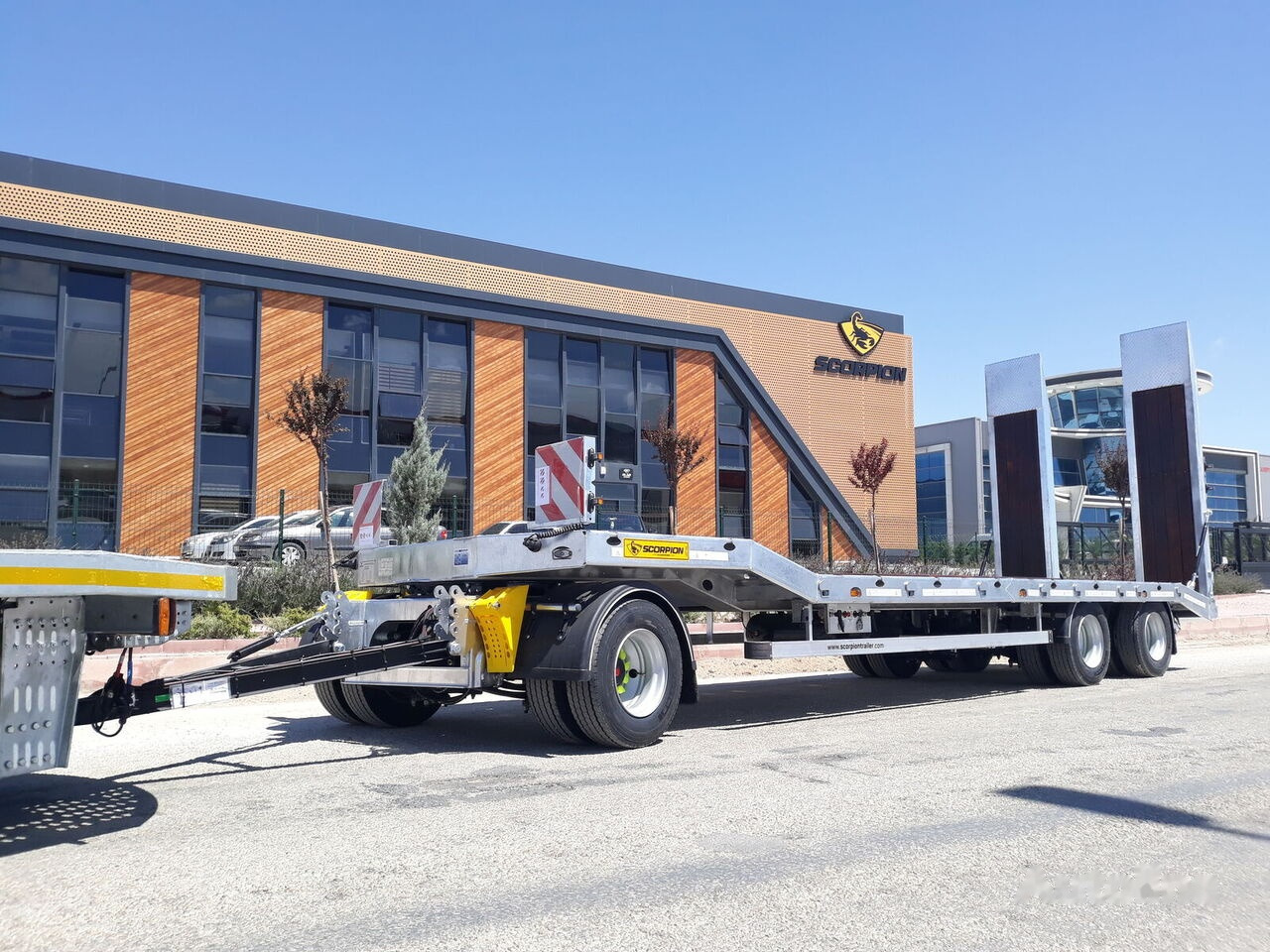 Scorpion Trailer 2024 SCORPION TRAILER NEW 3 AXLE (MANUFACTURER COMPANY) - Нискорамна площадка полуремарке: снимка 4 Scorpion Trailer 2024 SCORPION TRAILER NEW 3 AXLE (MANUFACTURER COMPANY) - Нискорамна площадка полуремарке: снимка 4