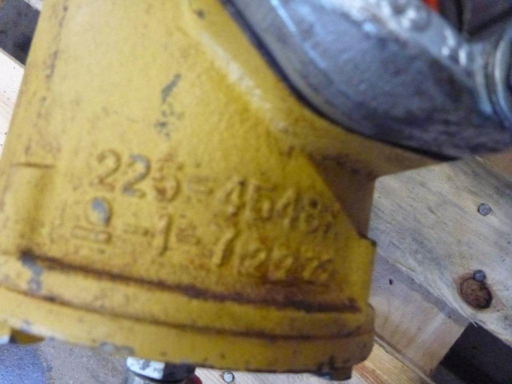 CAT 374 D Svirvel, 225-4548 - Хидравлика за Строителна техника: снимка 2 CAT 374 D Svirvel, 225-4548 - Хидравлика за Строителна техника: снимка 2
