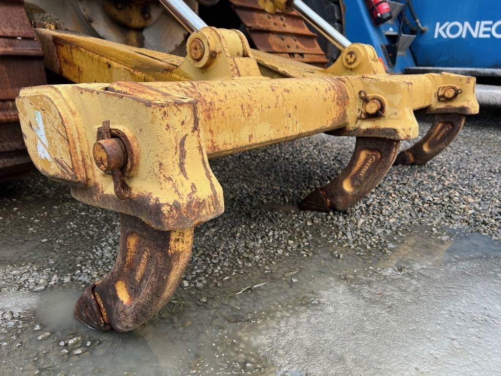 CAT D5N ripper - Скарификатор за Строителна техника: снимка 2 CAT D5N ripper - Скарификатор за Строителна техника: снимка 2
