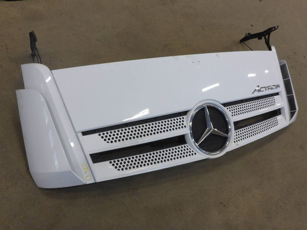 Frontlucka Mercedes Benz Actros - Кабина за Камион: снимка 1 Frontlucka Mercedes Benz Actros - Кабина за Камион: снимка 1