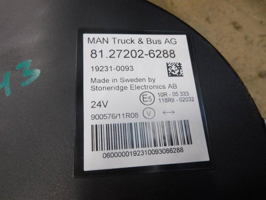 MAN TGS mätarhus, 81272026288 - Електрическа система за Камион: снимка 3 MAN TGS mätarhus, 81272026288 - Електрическа система за Камион: снимка 3