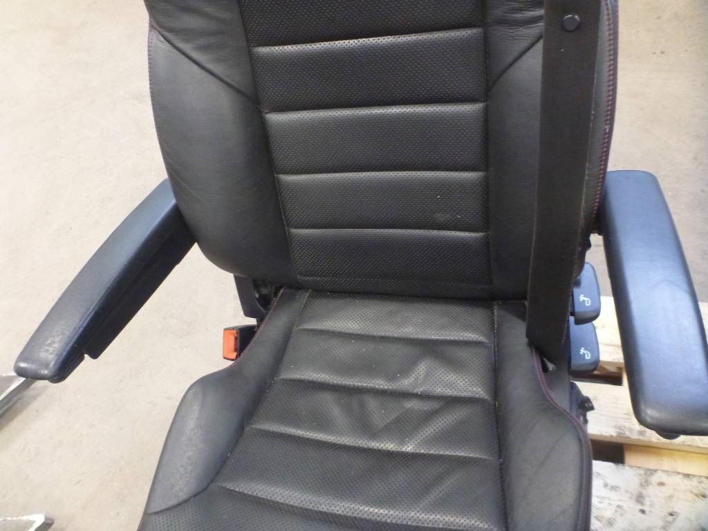 Scania R 650 - Кабина за Камион: снимка 3 Scania R 650 - Кабина за Камион: снимка 3